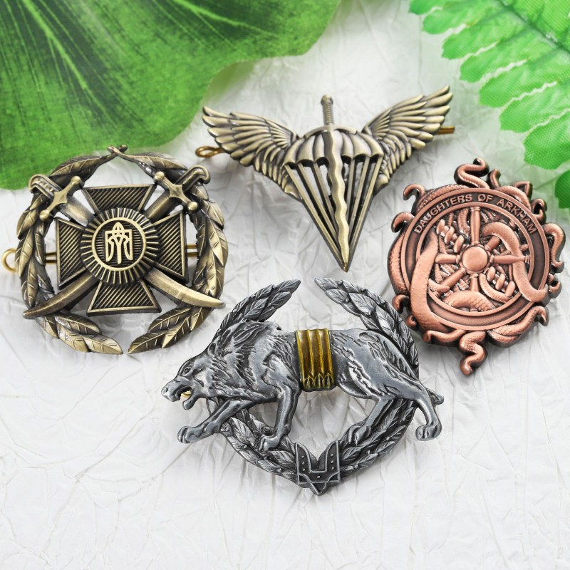 Custom Lapel Pins Enamel ຮູບຮ່າງບໍ່ປົກກະຕິ
